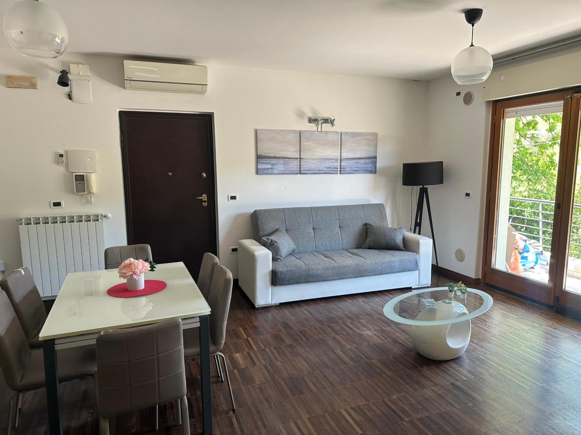 Pennyshouse Apartment Сан Джовани Театино Екстериор снимка